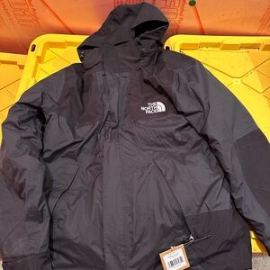 The North Face Men's Charcoal Raincoat